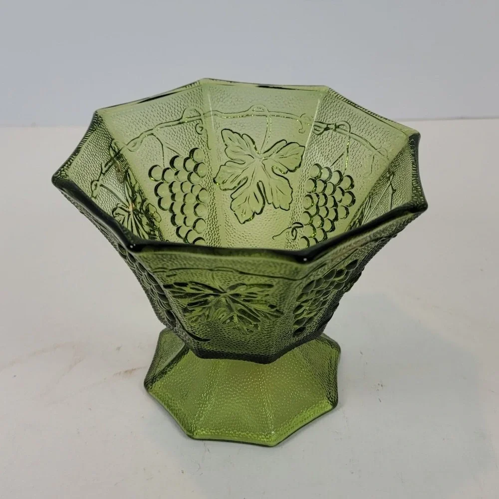 Vintage Green Glass Grape Leaf Compote Pedestal Bowl Octagon Mid Century 5.5in